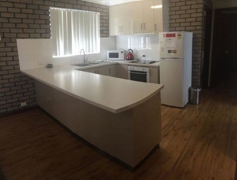 Geraldton Holliday Villas - Geraldton Accommodation 21