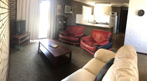 Geraldton Holliday Villas - Geraldton Accommodation 15