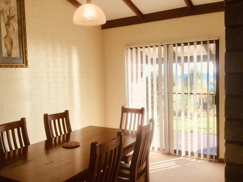 Geraldton Holliday Villas - Geraldton Accommodation 29