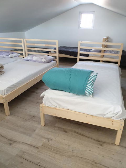 DIANELLA Budget Rooms Happy Place To Stay - Geraldton Accommodation 20