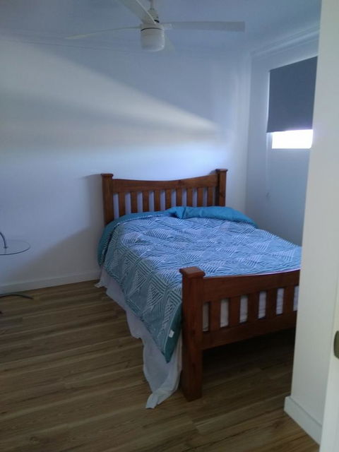DIANELLA Budget Rooms Happy Place To Stay - Geraldton Accommodation 15