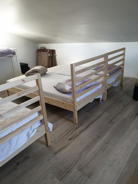 DIANELLA Budget Rooms Happy Place To Stay - Geraldton Accommodation 21