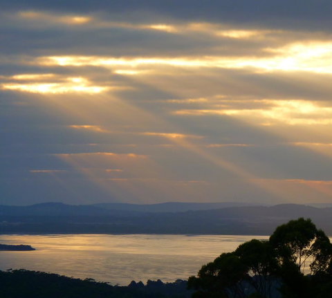 Innisfree Mountain Retreat - Geraldton Accommodation 11