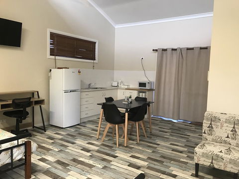 Sabai Accommodation - Geraldton Accommodation 12