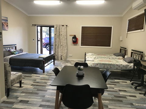 Sabai Accommodation - Geraldton Accommodation 13