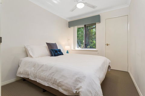 Como South Perth Villa - Geraldton Accommodation 4