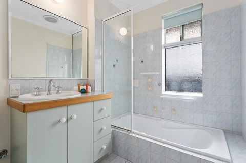 Como South Perth Villa - Geraldton Accommodation 23
