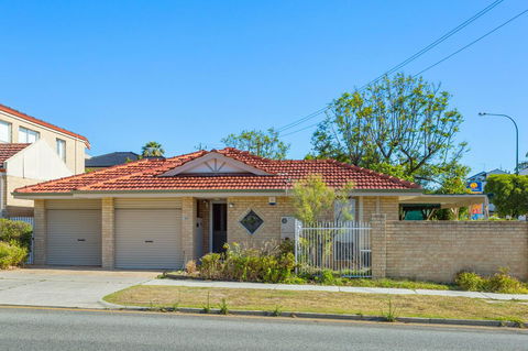 Como South Perth Villa - Geraldton Accommodation 21