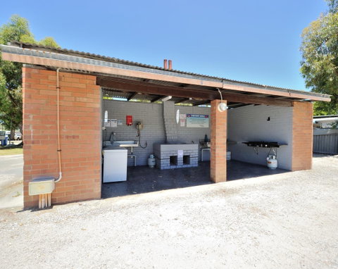 Mandurah Coastal Holiday Park - Geraldton Accommodation 37