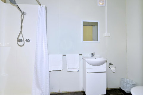 Mandurah Coastal Holiday Park - Geraldton Accommodation 24