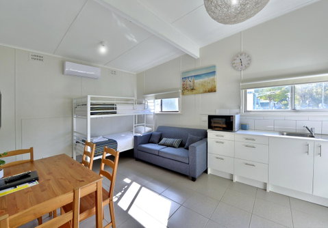 Mandurah Coastal Holiday Park - Geraldton Accommodation 5