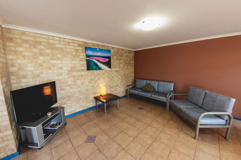 Esperance Foreshore Apartments - Geraldton Accommodation 42