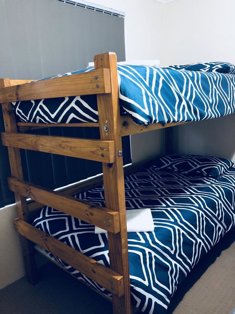 Nora Muslim Holiday Home - Geraldton Accommodation 20