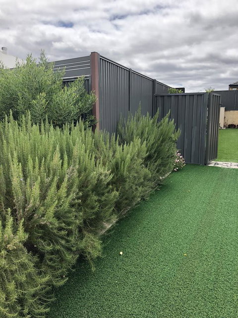 Nora Muslim Holiday Home - Geraldton Accommodation 8