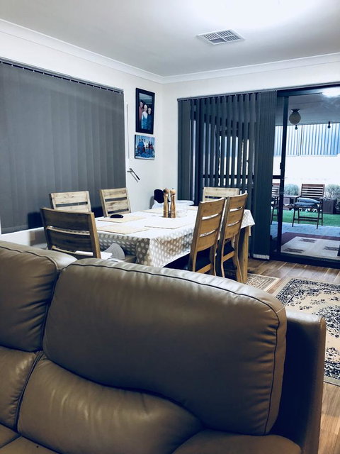 Nora Muslim Holiday Home - Geraldton Accommodation 35