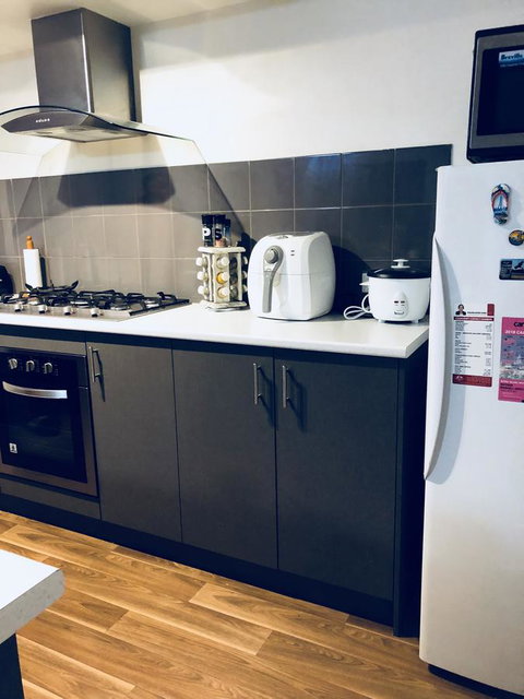 Nora Muslim Holiday Home - Geraldton Accommodation 38