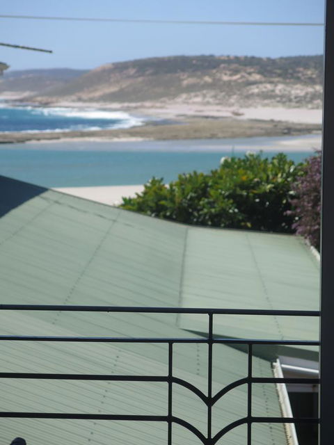Kalbarri Riverfront Unit - Geraldton Accommodation 5