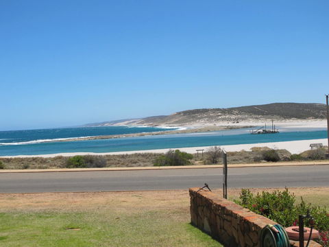 Kalbarri Riverfront Unit - Geraldton Accommodation 1