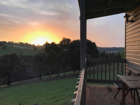 Balingup Highview Chalets - Geraldton Accommodation 11