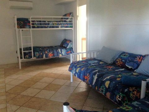 Lemon Tree Lodge - Geraldton Accommodation 8