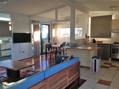 Lemon Tree Lodge - Geraldton Accommodation 13