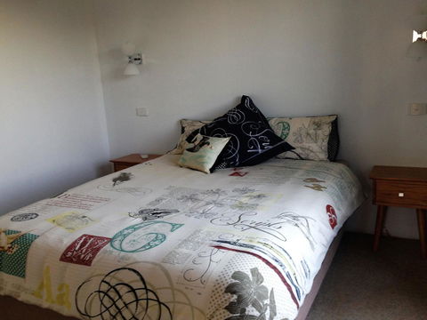 Lemon Tree Lodge - Geraldton Accommodation 6