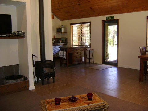 Scotsdale Valley Studios - Geraldton Accommodation 17