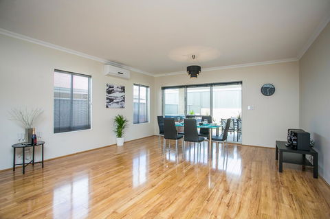 Indian Ocean Retreat - Geraldton Accommodation 9