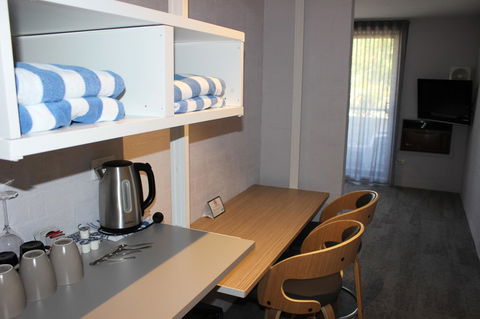 Atrium Hotel Mandurah - Geraldton Accommodation 11