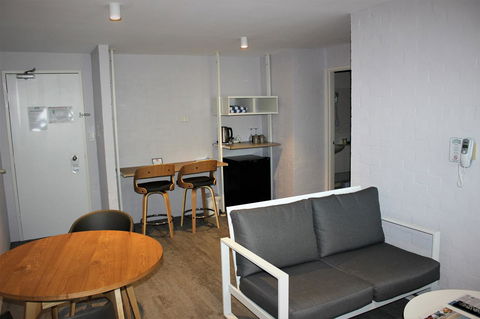 Atrium Hotel Mandurah - Geraldton Accommodation 12