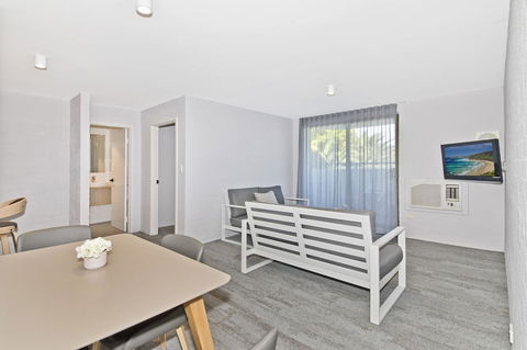 Atrium Hotel Mandurah - Geraldton Accommodation 25