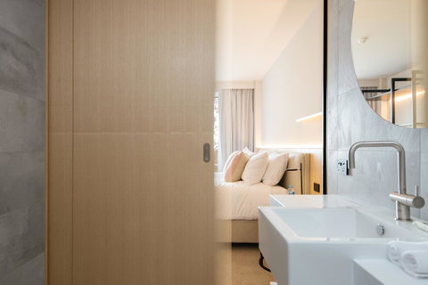 Quay Perth - Geraldton Accommodation 23