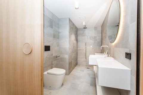 Quay Perth - Geraldton Accommodation 12