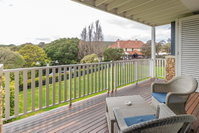 Caves House Hotel