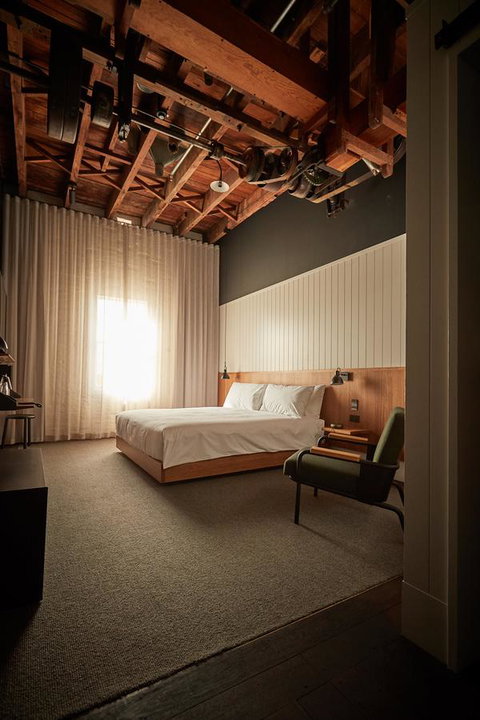 The Premier Mill Hotel - Geraldton Accommodation 2