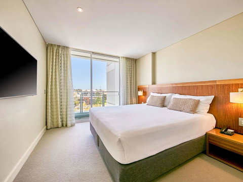 The Sebel Mandurah - Geraldton Accommodation 39