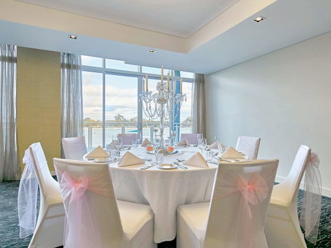 The Sebel Mandurah - Geraldton Accommodation 25