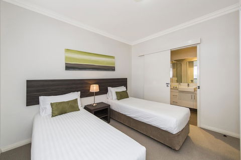 Dolphin Quay Apartments - Geraldton Accommodation 44