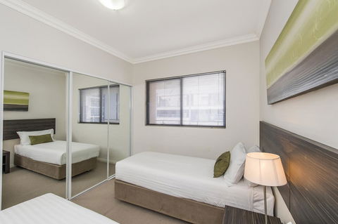 Dolphin Quay Apartments - Geraldton Accommodation 41