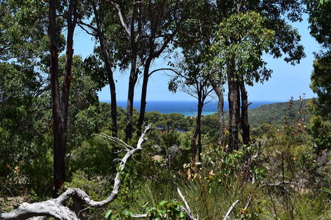 Eagle Bay House - Geraldton Accommodation 38