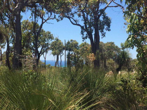 Eagle Bay House - Geraldton Accommodation 13