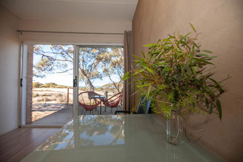 EUCLA MOTOR HOTEL - Geraldton Accommodation 12