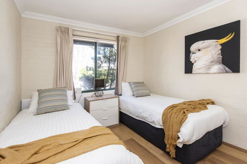 Subiaco Village - 34 - Geraldton Accommodation 8