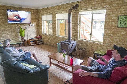 Lancelin Lodge - Geraldton Accommodation 4