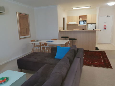 Superb 2 BR East Perth Riverside Apartment Location Comfort And Space 45 - Geraldton Accommodation 7