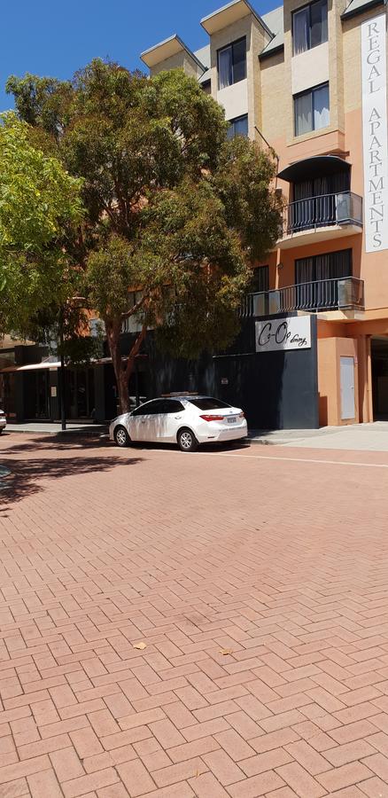 Superb 2 BR East Perth Riverside Apartment Location Comfort And Space 45 - Geraldton Accommodation 1