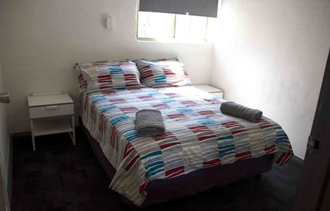 Shiralee Hostel -note - Valid Passport Required To Check In - Geraldton Accommodation 13