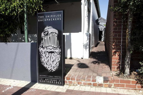 Shiralee Hostel -note - Valid Passport Required To Check In - Geraldton Accommodation 12