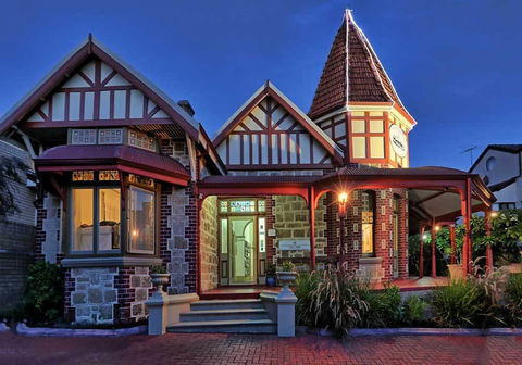 The Witch's Hat - Geraldton Accommodation 0