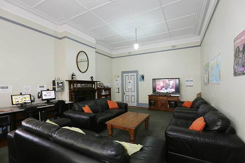 The Witch's Hat - Geraldton Accommodation 33